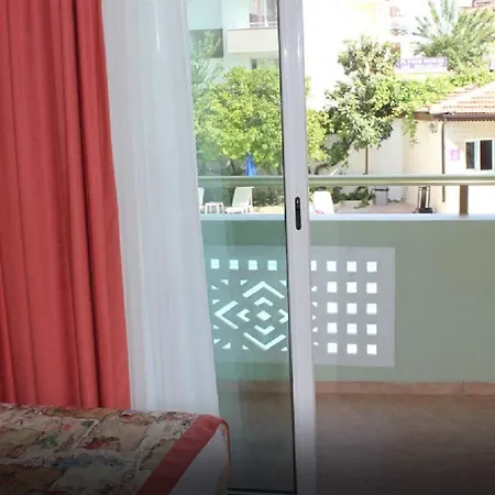 Gazipasa Star Apartmanhotel Side